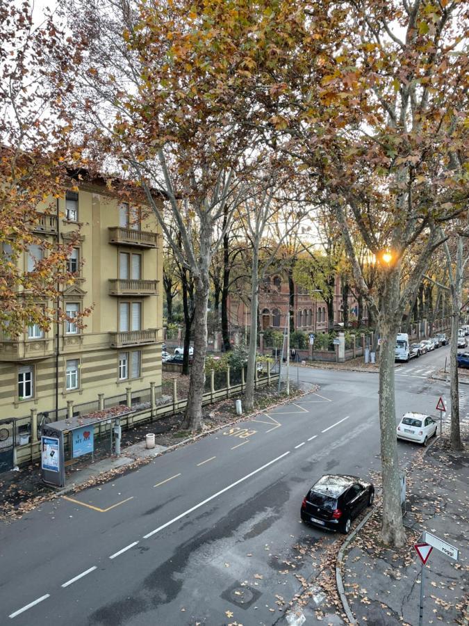 شقة Un Balcone Sul Centro Storico ريجّو إيميليا المظهر الخارجي الصورة
